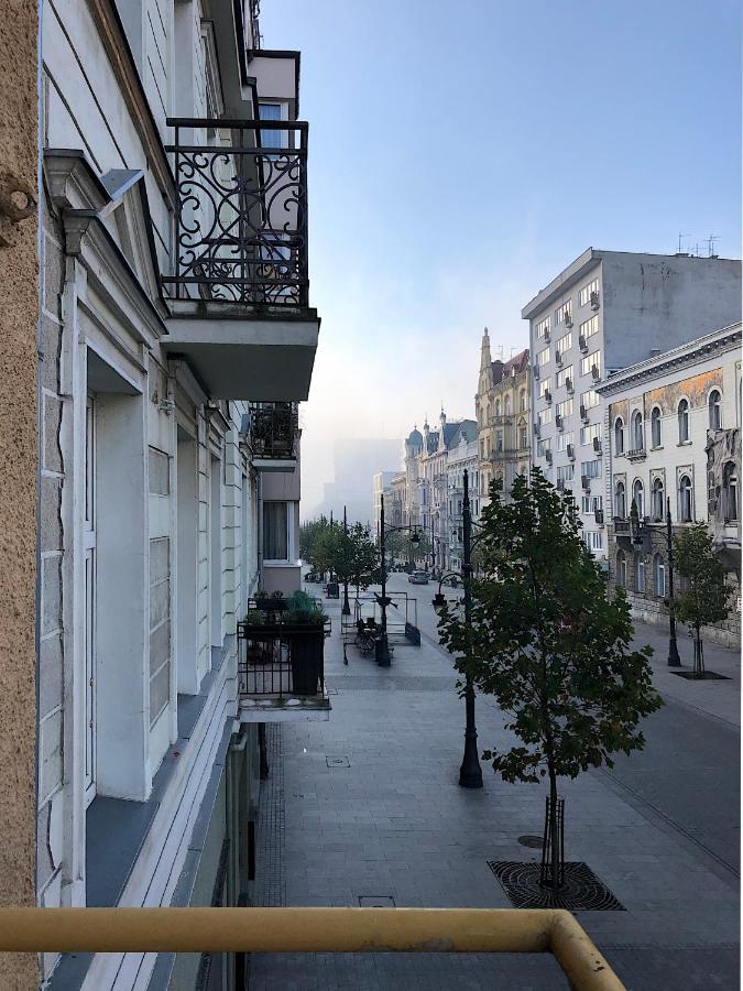 Off Side Story Apartment *