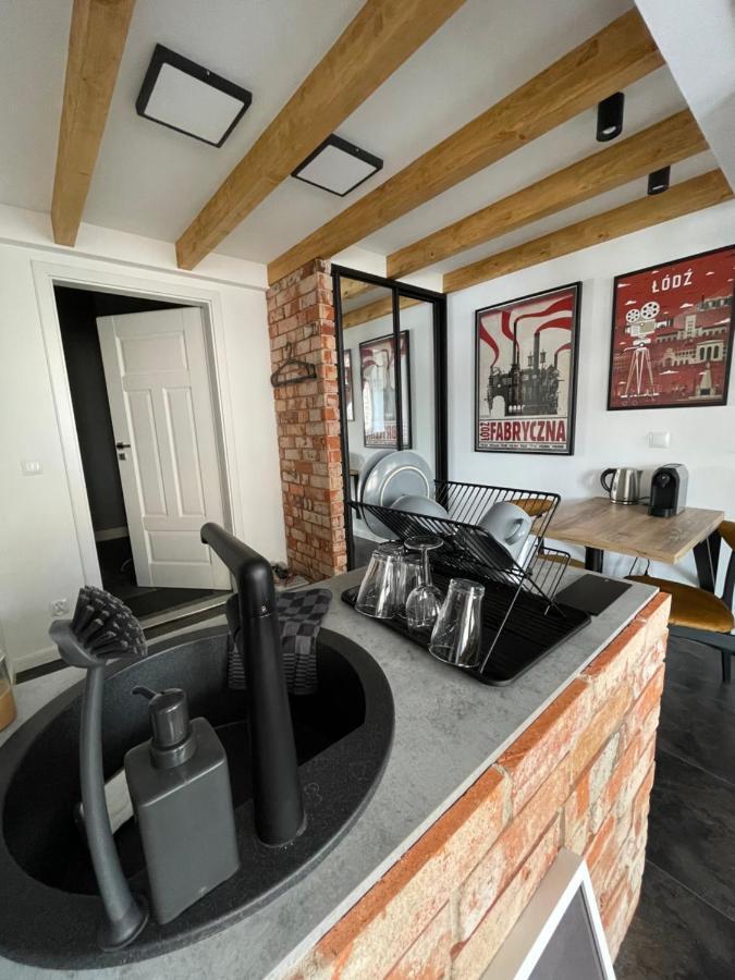 Off Side Story Apartment *